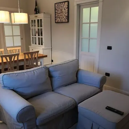 Casa Busche - Piccola In Campagna Con Ampio Giardino Daire