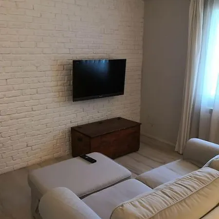 Casa Busche - Piccola In Campagna Con Ampio Giardino